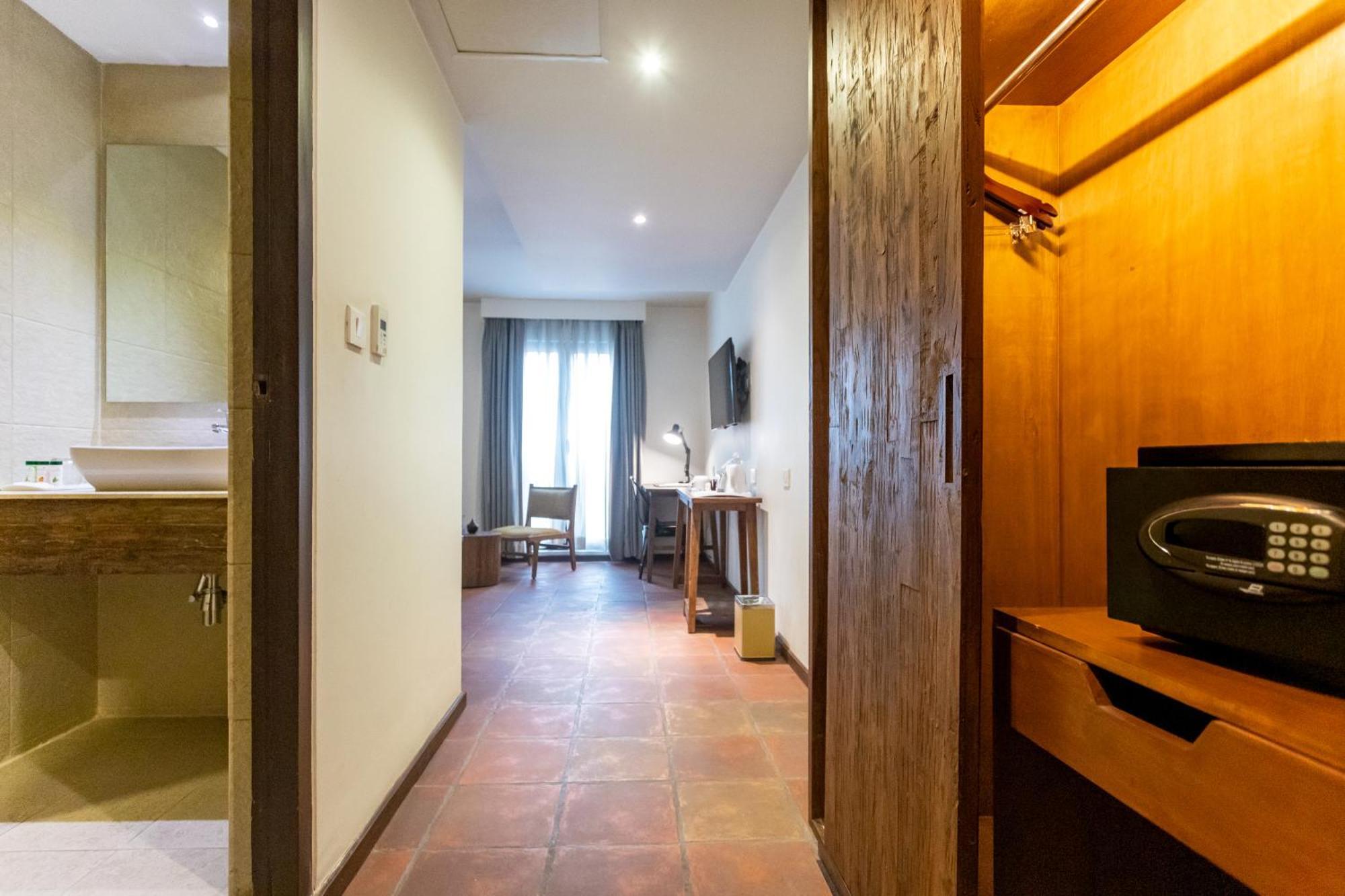 Hotel Roadhouse, Thamel, Kathmandu- Contemporary Boutique Экстерьер фото